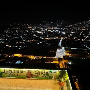 Aparthotel Itchimbia Garden Con La Mejor Vista De Y, Quito
